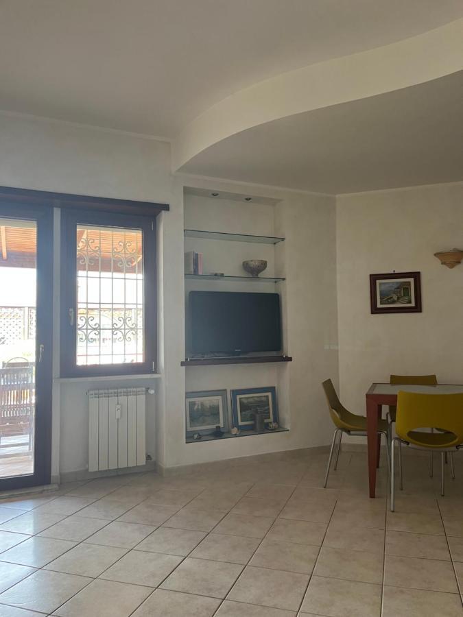 Attico Con Terrazza In Via Dei Traghetti Apartment Lido di Ostia Exterior photo