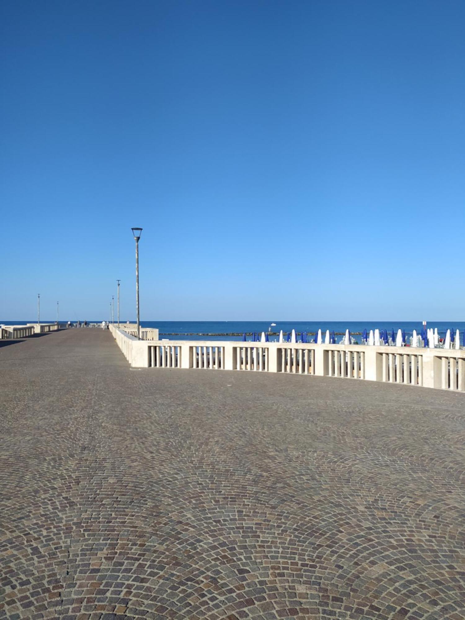 Attico Con Terrazza In Via Dei Traghetti Apartment Lido di Ostia Exterior photo